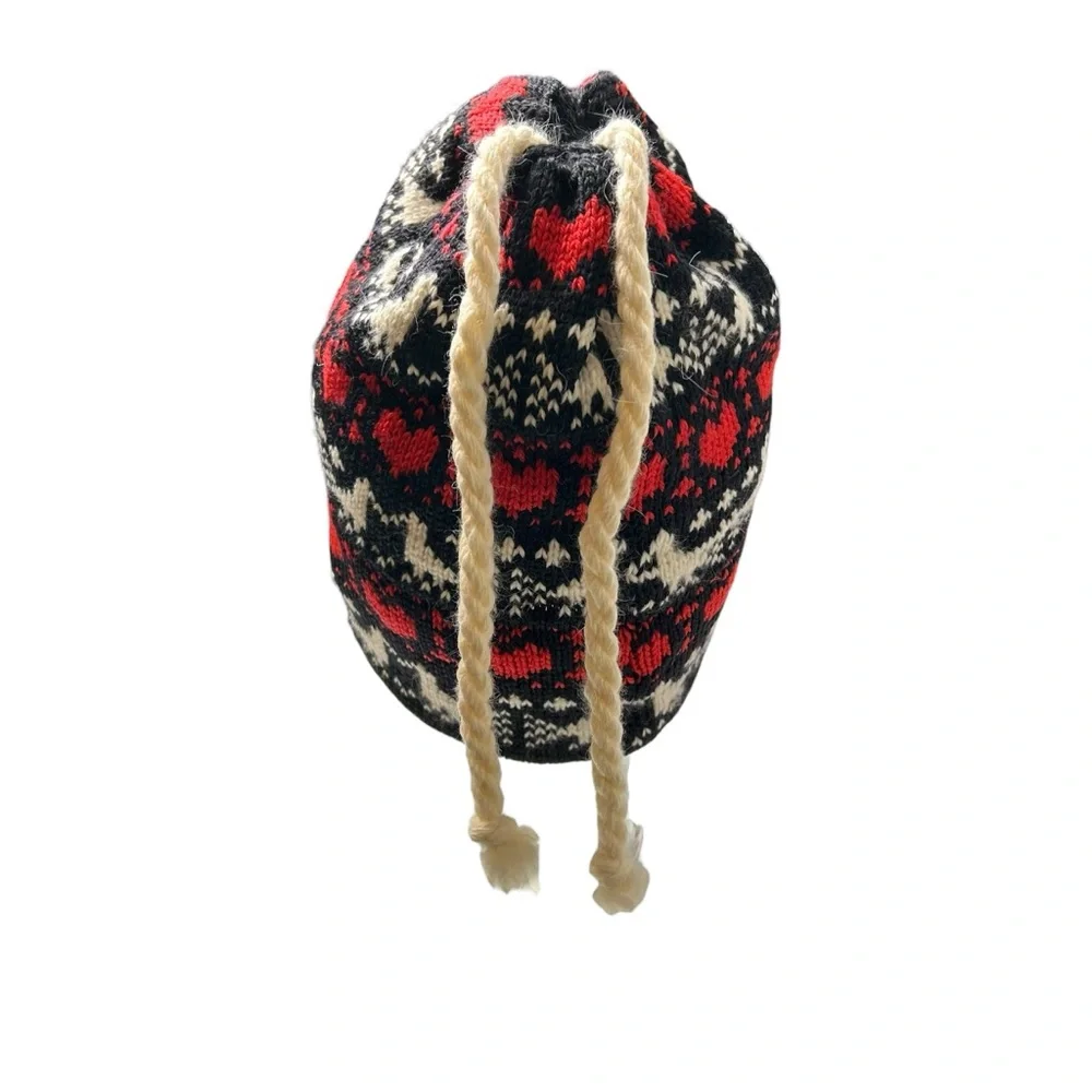 Vintage Fair Isle Wool Beanie Nordic Scandi Ski Hat Red Black Heart Pattern OS